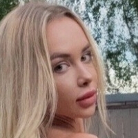 Angelina Engel Meztelen