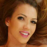 Angelvipmodel Meztelen