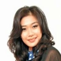 Angie Cheung Meztelen