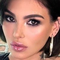 Angie Jibaja Meztelen