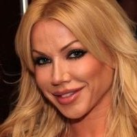 Angie Savage Meztelen