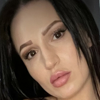 Anja Alicja Meztelen
