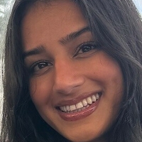 Anjali Chakra Meztelen