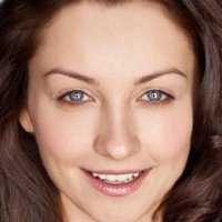 Ann Pirvu Meztelen