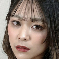 Ann Takasugi Meztelen