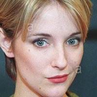 Anna Brecon Meztelen