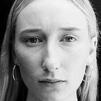 Anna Cordell Meztelen