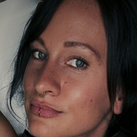 Anna Hansen Meztelen