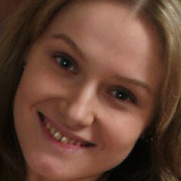 Anna Karen Meztelen
