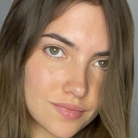 Anna Miro Meztelen