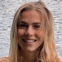 Anna Seidel Meztelen