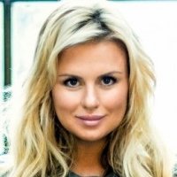 Anna Semenovich Meztelen