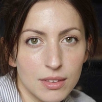 Anna Sigalevitch Meztelen