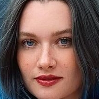 Annalise Mahanes Meztelen