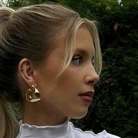Anneka Madgett Meztelen