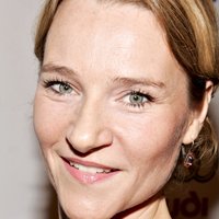 Annika Hallin Meztelen