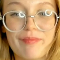 Annisfilbert Meztelen