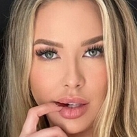 Antje Utgaard Meztelen