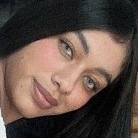 Antonia Mackenzie Meztelen