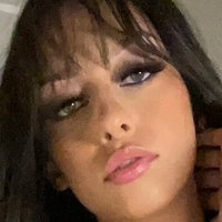 April Paige Meztelen