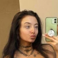 Ari Jeter Meztelen