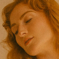 Ariana Sloan Meztelen