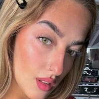 Ariannmusic Meztelen