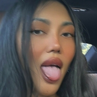 Armani Batoon Meztelen