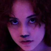 ashast Meztelen