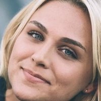 Ashley Sumner Meztelen