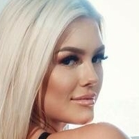Ashlynn Sky Meztelen