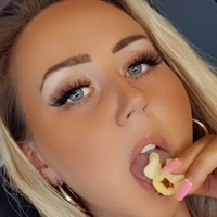 Ashton Rae Meztelen
