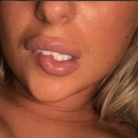 ashtonhughesxo Meztelen