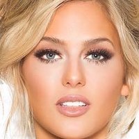 Audrey Aleen Allen Meztelen