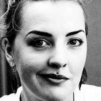 Audrey Elyksir Meztelen