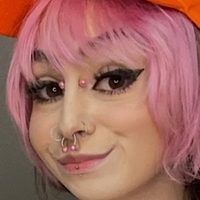 aurora Meztelen