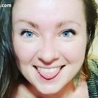 Autumn Cross Meztelen