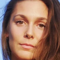 Auxane Micheneau Meztelen