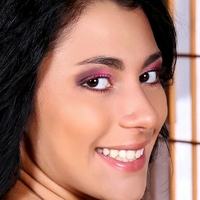 Ava Glam Model Meztelen