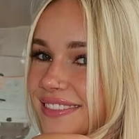 Ava Robar Meztelen