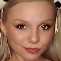 Averi Roselyn Meztelen