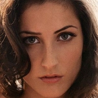Aylin Alp Meztelen