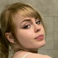 Ayshia Schisel Meztelen