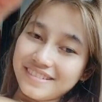 Ayu Lestari Meztelen