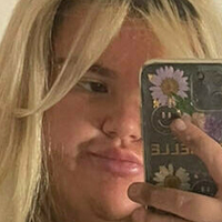 b0ugiee Meztelen
