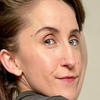 Babsie Meztelen