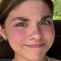 bailee.17 Meztelen