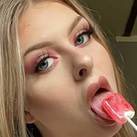 Bailey Istace Meztelen