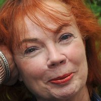 Barbara Stafford Meztelen