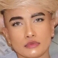 Barbie Boi Meztelen
